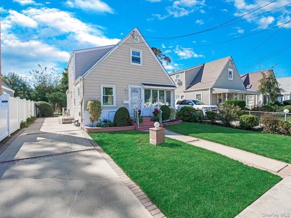 200 W Marshall Street, Hempstead NY 11550