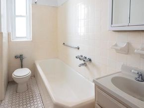 306 E Mosholu Parkway S 3K, Bronx NY 10458