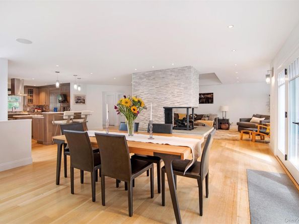 27 Hawthorne Way, Hartsdale NY 10530
