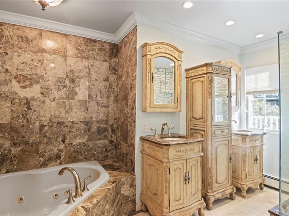 3 Hickory Lane, Glen Cove NY 11542