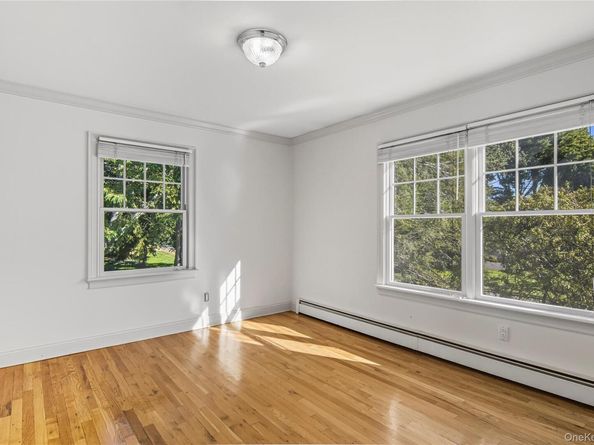3 Hickory Lane, Glen Cove NY 11542