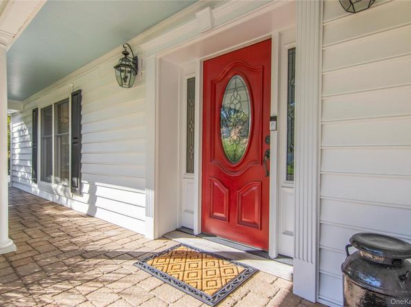 3 Hickory Lane, Glen Cove NY 11542