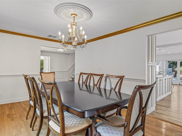 3 Hickory Lane, Glen Cove NY 11542