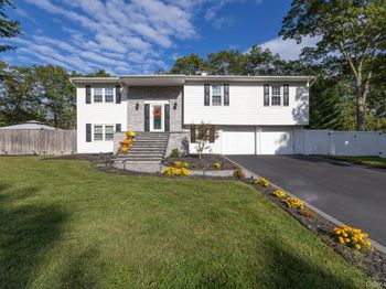 3 Henearly Drive