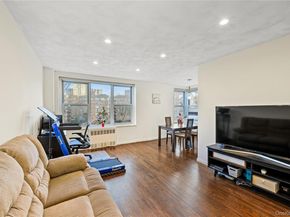 18-40 211th Street 4E, Bayside NY 11360