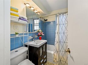 18-40 211th Street 4E, Bayside NY 11360