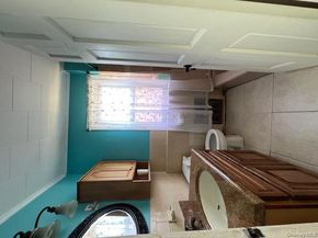 8667 108th Street, Richmond Hill North NY 11418