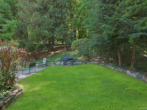 328 Linda Avenue, Hawthorne NY 10532