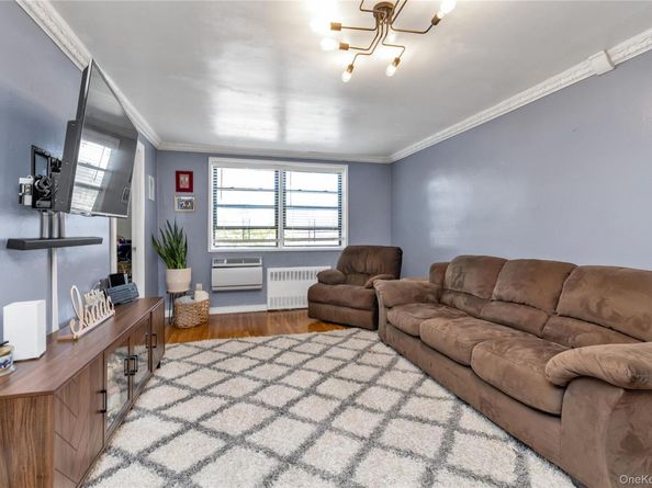 13111 Kew Gardens Road 2F, Kew Gardens NY 11418