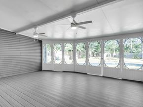 7 Whitespruce Lane, Hauppauge NY 11788