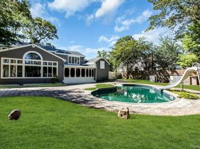 7 Whitespruce Lane, Hauppauge NY 11788