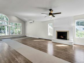 7 Whitespruce Lane, Hauppauge NY 11788