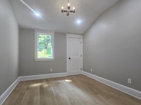 30 Roslyn Drive, Glen Head NY 11545