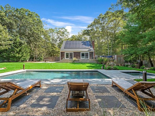 34 Harbor Boulevard, East Hampton NY 11937