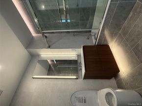 35-32 Leavitt St PhK, Flushing NY 11354