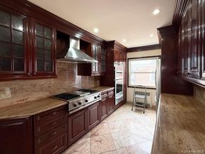 48-22 195th Street, Fresh Meadows NY 11365