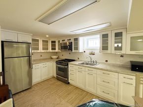 48-22 195th Street, Fresh Meadows NY 11365