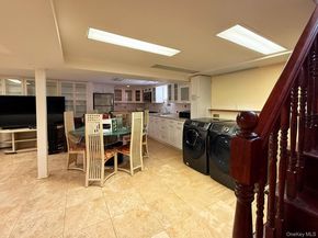 48-22 195th Street, Fresh Meadows NY 11365