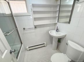 48-22 195th Street, Fresh Meadows NY 11365
