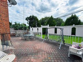 48-22 195th Street, Fresh Meadows NY 11365