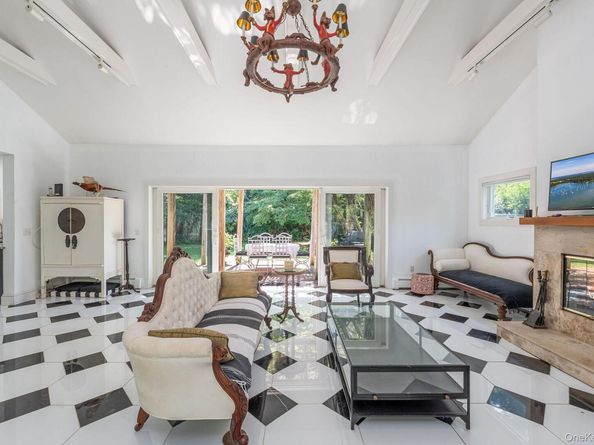 1 Gazon Road, Shelter Island NY 11964