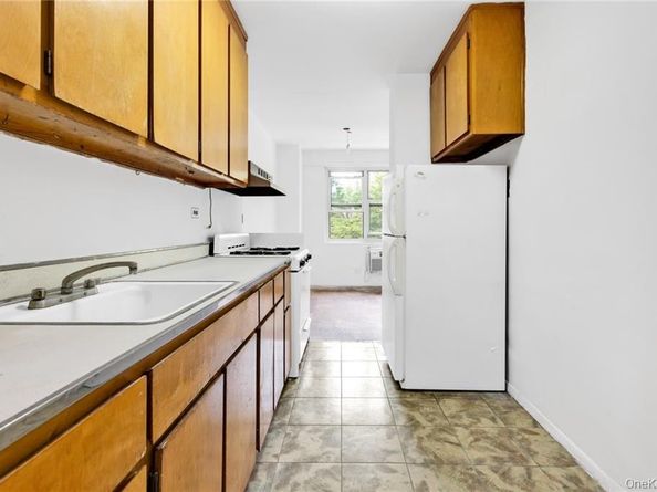 2928 W 5th Street 2C, Brooklyn NY 11224