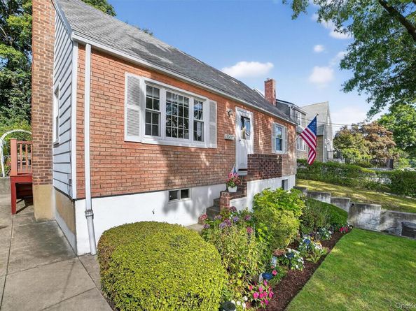 331 Sommerville Place, Yonkers NY 10703