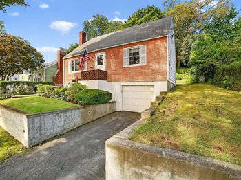 331 Sommerville Place