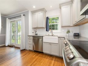 2125 Burke Place, Merrick NY 11566