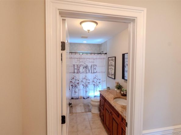 6 Hearthstone Lane, Nesconset NY 11767