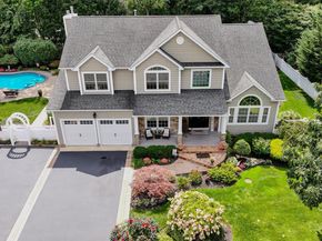 6 Hearthstone Lane, Nesconset NY 11767