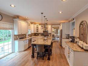 6 Hearthstone Lane, Nesconset NY 11767