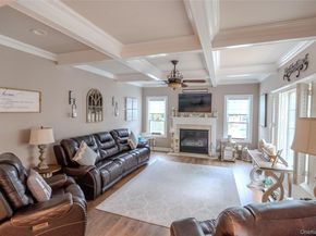 6 Hearthstone Lane, Nesconset NY 11767