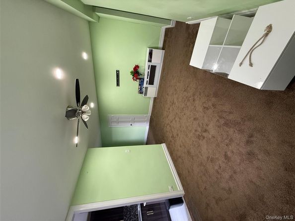 11230 Northern Boulevard 4G, Corona NY 11368