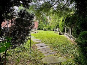 38-47 Douglaston Parkway, Flushing NY 11363