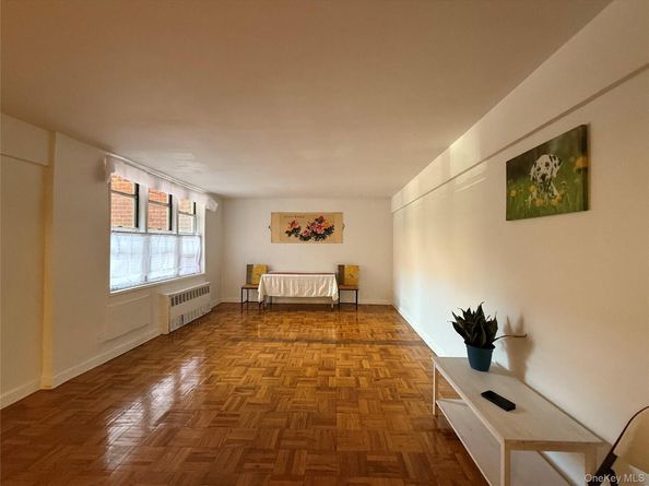 14430 Roosevelt Avenue 104, Flushing NY 11354