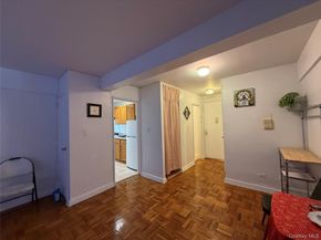 14430 Roosevelt Avenue 104, Flushing NY 11354