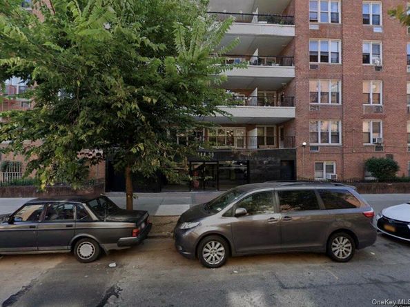 14430 Roosevelt Avenue 104, Flushing NY 11354