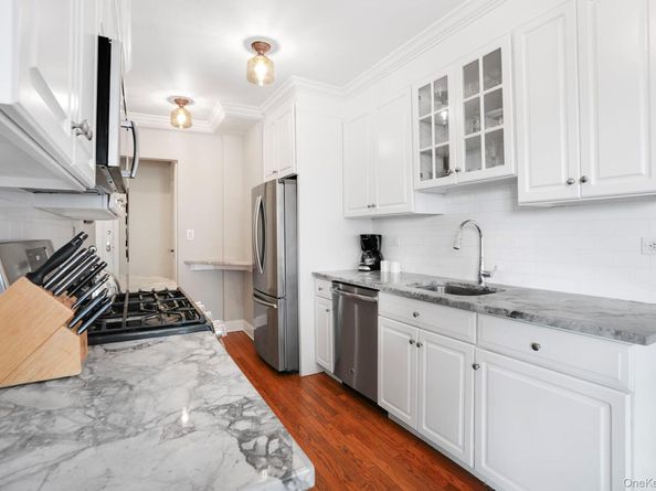 17 N Chatsworth Avenue 4L, Larchmont NY 10538