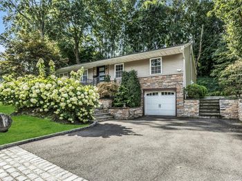 5 Meadowfield Lane