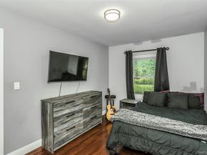 5 Meadowfield Lane, Glen Cove NY 11542