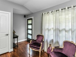 5 Meadowfield Lane, Glen Cove NY 11542