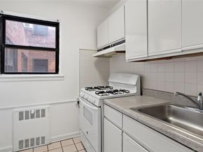 55A Ehrbar Avenue 2G, Mount Vernon NY 10552