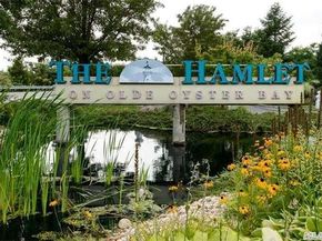 18 Hamlet Drive, Plainview NY 11803
