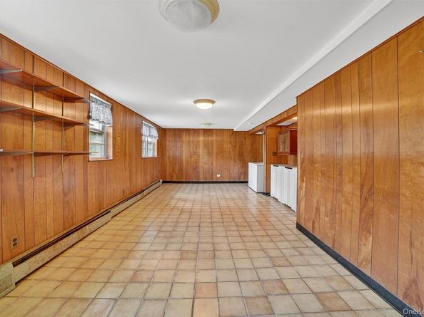 60 Eton Road, Thornwood NY 10594