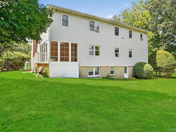 60 Eton Road, Thornwood NY 10594
