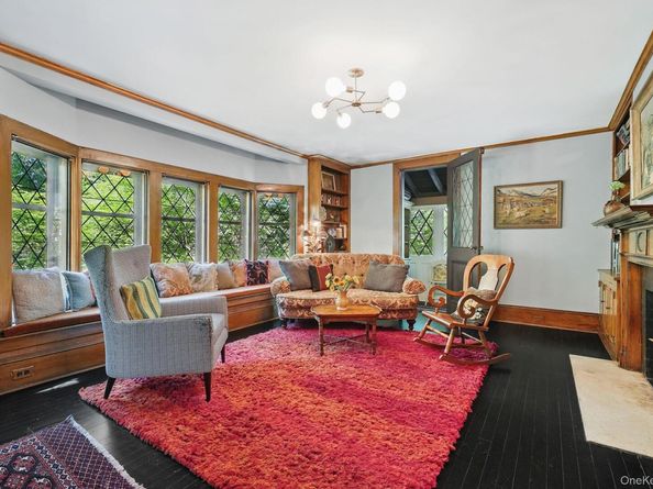 3 Holbrook Road, Briarcliff Manor NY 10510