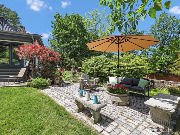3 Holbrook Road, Briarcliff Manor NY 10510