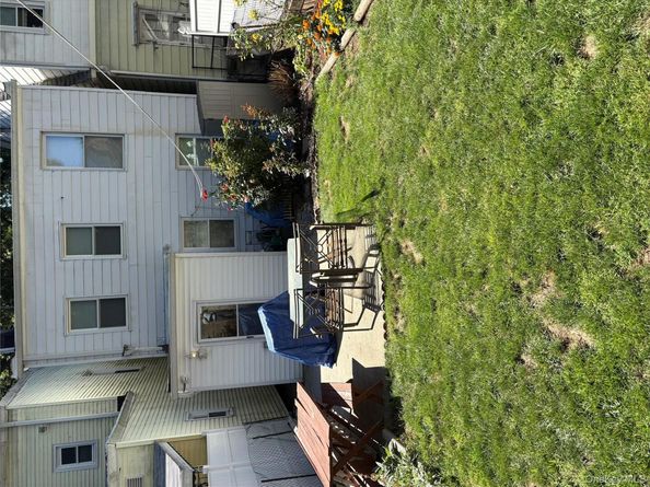 521 E 235th Street, Bronx NY 10470