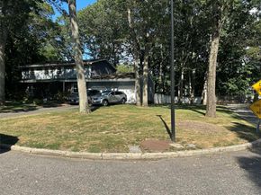 3 Wedgewood Court, Miller Place NY 11764